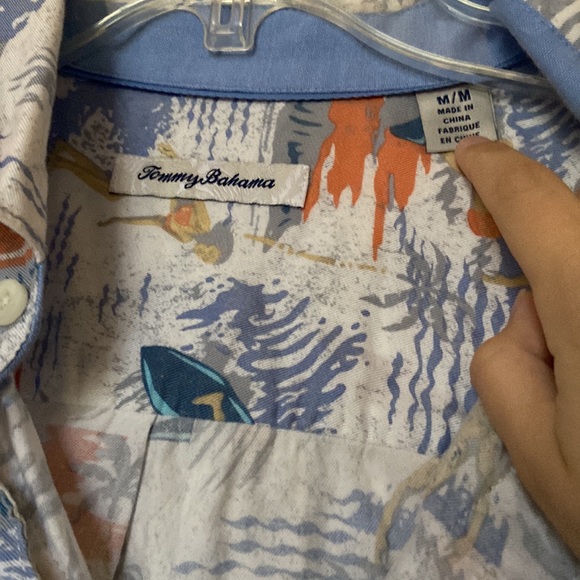 Tommy Bahama Surfers Button-up Shirt - Picture 4 of 6